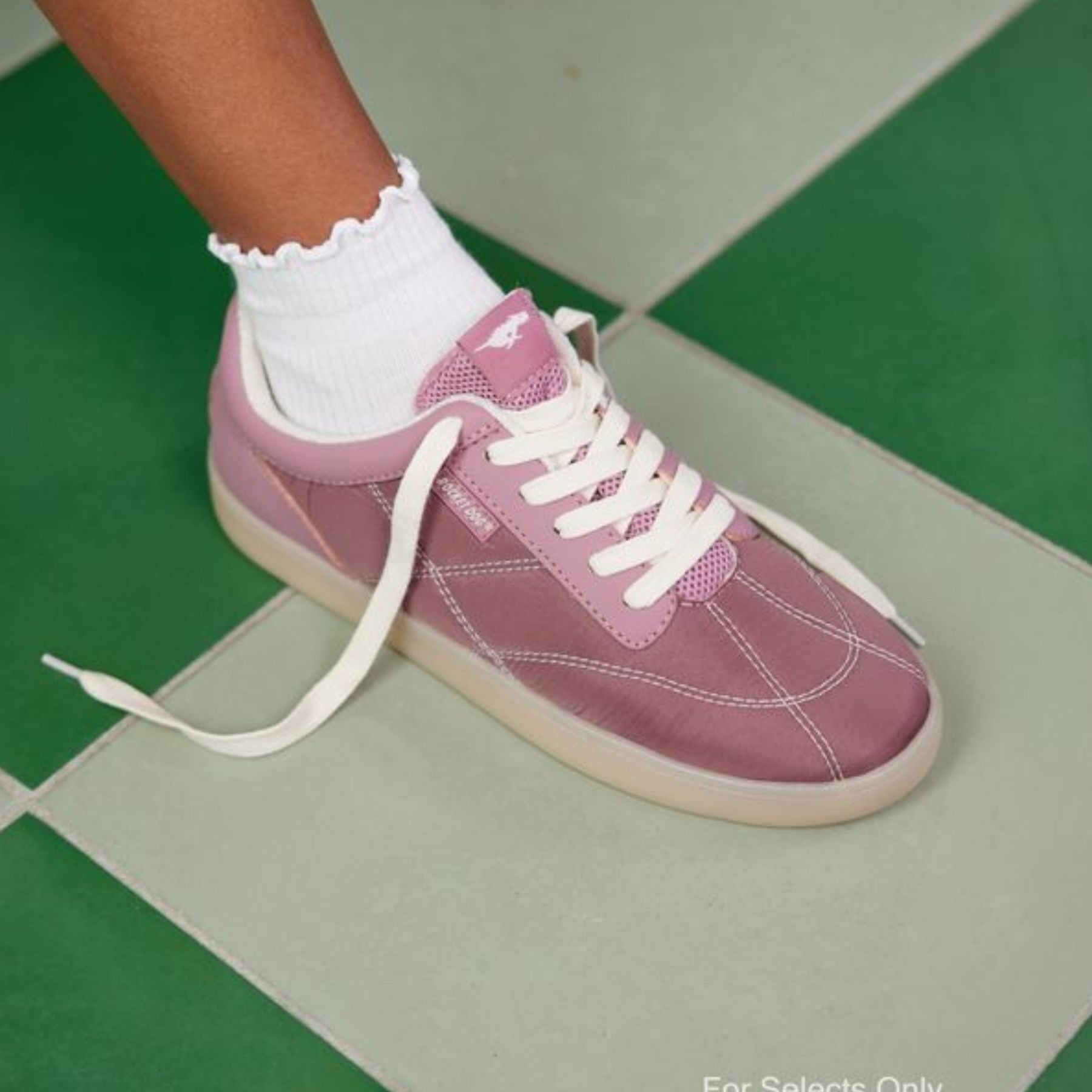 Kitty Mauve Sneakers - Image 2