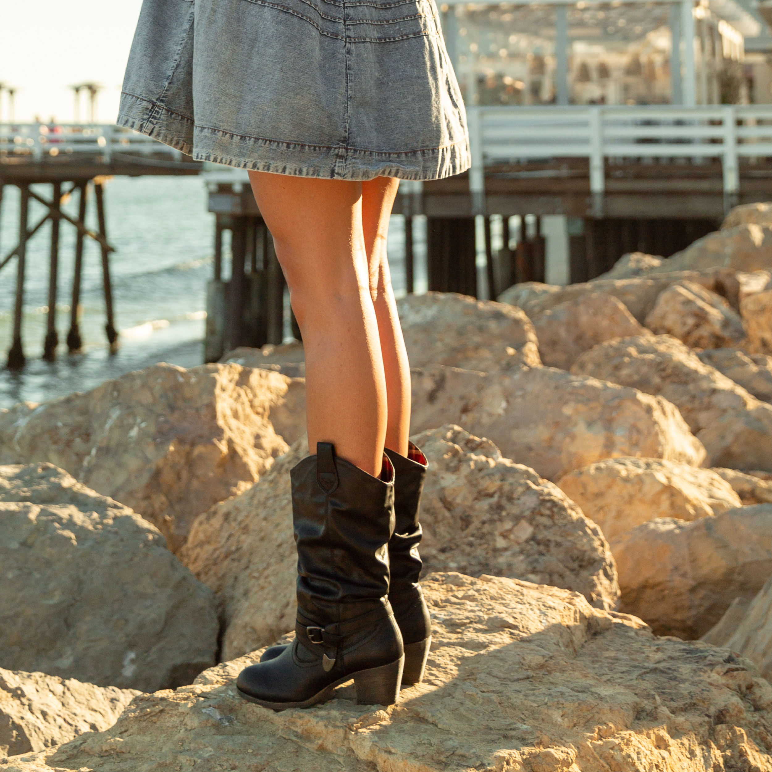 Sidestep Black Western Boot - Image 2